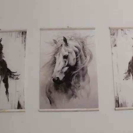 Griseo Equus Geas *
